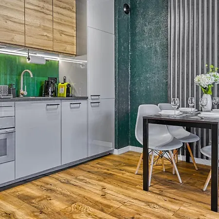 דירה Z Basenem I Saunami Stone Hill Iii Vip Centrum By Royal Aparts