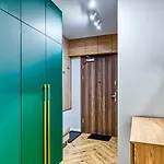 Апартаменты Z Basenem I Saunami Stone Hill Iii Vip Centrum By Royal Aparts *