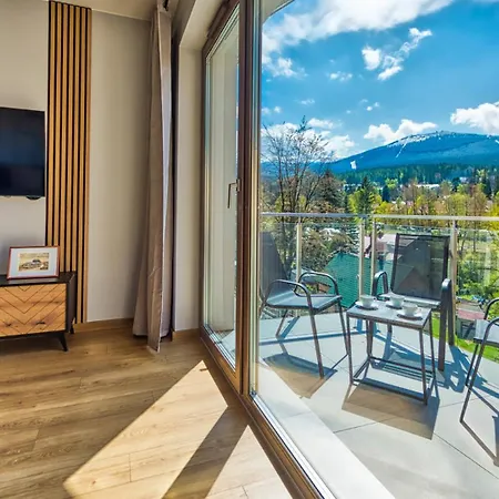 Z Basenem I Saunami Stone Hill Iii Vip Centrum By Royal Aparts