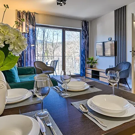 Z Basenem I Saunami Stone Hill Iii Vip Centrum By Royal Aparts Szklarska Poręba