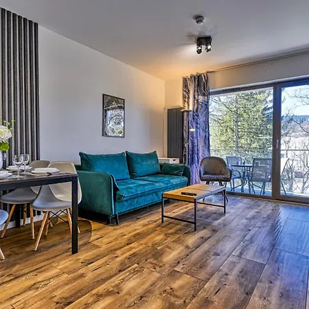 Z Basenem I Saunami Stone Hill Iii Vip Centrum By Royal Aparts Apartman Szklarska Poręba