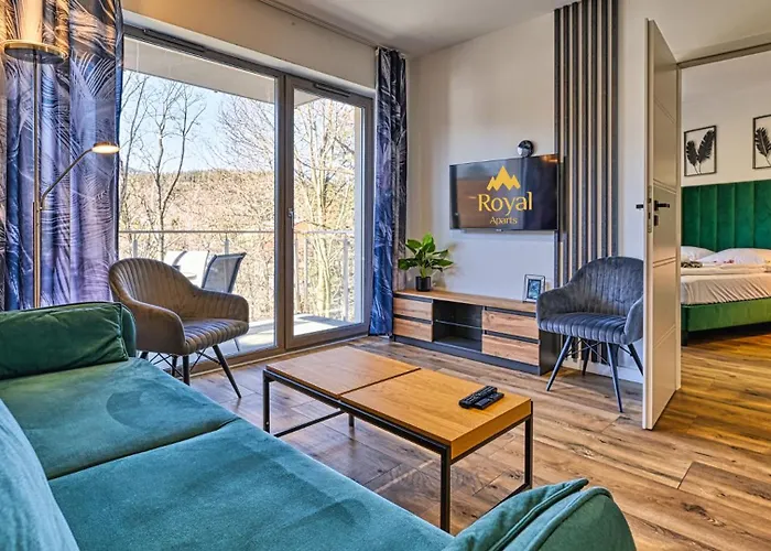 Z Basenem I Saunami Stone Hill Iii Vip Centrum By Royal Aparts Apartment Szklarska Poreba